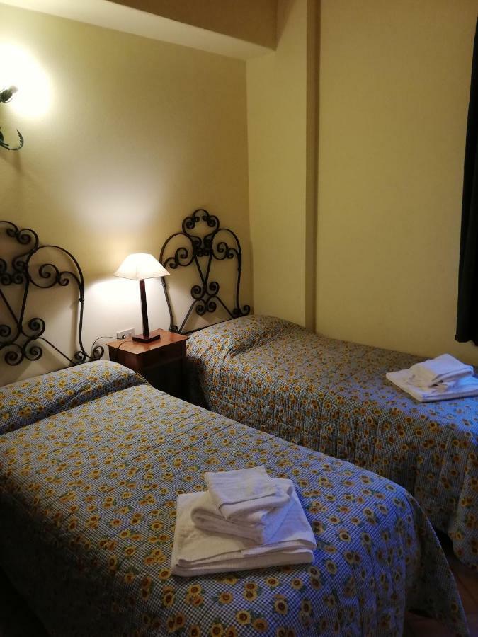 Agriturismo Le Rote Villa San Gimignano Exteriör bild